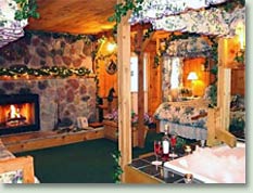 homephoto3 Lake Geneva Bed and Breakfast has romance!!
